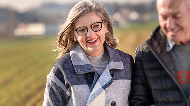 iron def stories_cardcarousel_ChristineS